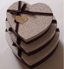 Kalp şeklinde Dekoratif Lüks Geri Dönüşümlü Hediye Kağıt Kutusu, Çikolata için Krem Kağıt Kutusu