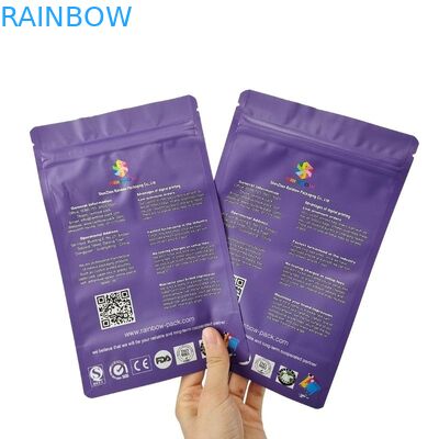 Ağaçta kalın, kurutulmuş yiyecek ambalajı çantası çevre dostu