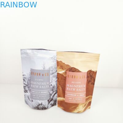 Çevre dostu evcil hayvan yiyecekleri CMYK renklerdeki kürk topu ziyafet ambalajları