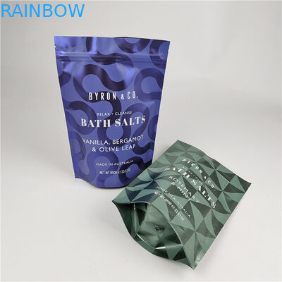 Fermuarlı, kokusuz, nemden koruyucu, vücut temizleme paketi olan, ayağa kalkan bir çanta.