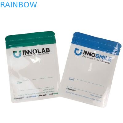 Dental dişler için özelleştirilebilir beyaz fermuar torbası Temiz hizalanıcılar Paketleme Bir tarafı ısı mühürleyici ve logo hizalanımı ile temiz