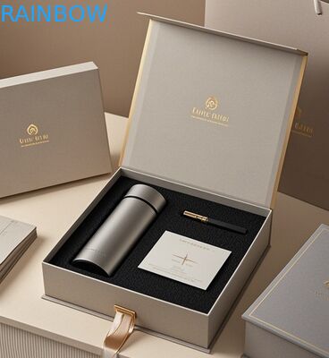 Özel Lüks Biyolojik Bozulmaz 350g Kalınlık Karton Kağıt Kutusu Kapüşonlu Ayakkabılar Giysiler için Ambalaj Dosyası Nakliye Hediye