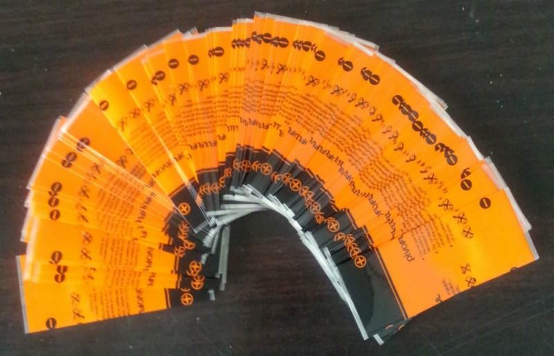 İçecek Endüstrisi Baskılı Shrink Kol Etiketleri Şekil Bottole İçin Plastik Shrink Etiket