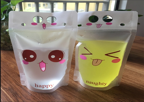 Fermuar Stand Up Torbalar Gravnre Baskı Yeniden Kullanılabilir Custome Kalınlığı Süt İçin