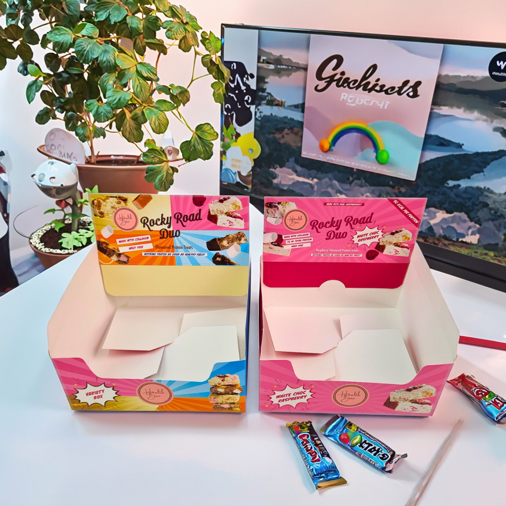 Perakende atıştırmalık ambalajı için kalınlığı 350g ve sıcak damgalama ile özel basılı karton ekran kutusu