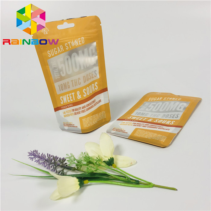 Snack Fındık Plastik Torbalar Ambalaj Customzied Baskı Yeniden Açılabilir Fermuarlı Şeffaf Pencere