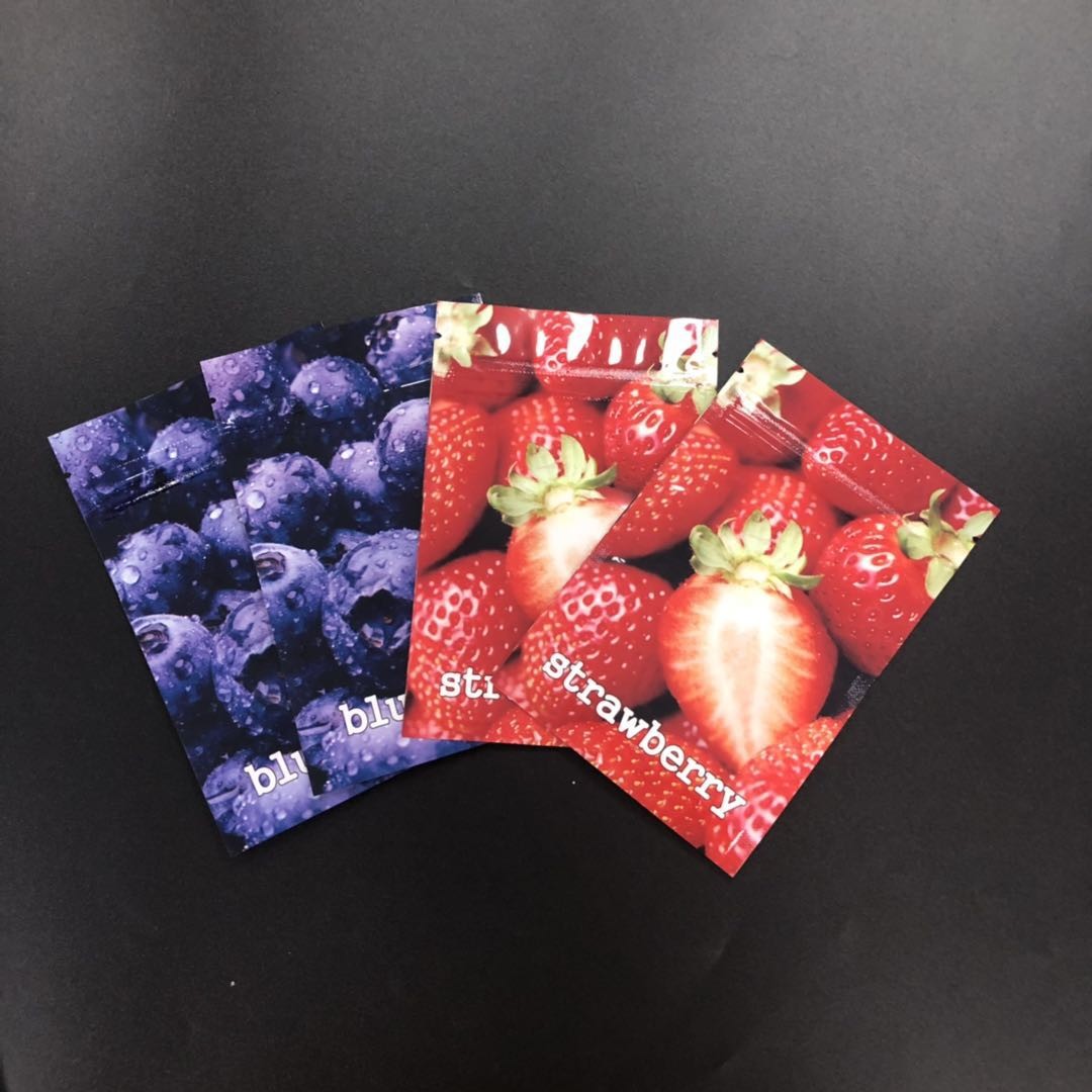 Folyo Astarlı Parlak Malzeme Bitkisel Tütsü Ambalajı 3 Yan Mühürlü Düz Çanta Özel Baskılı