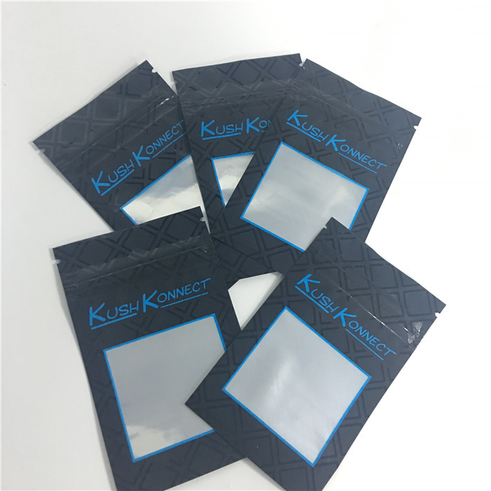 Kilitli Folyo Mylar Bitkisel Tütsü Ambalajı Özel Baskılı 120-140 Mikron Kalınlığı