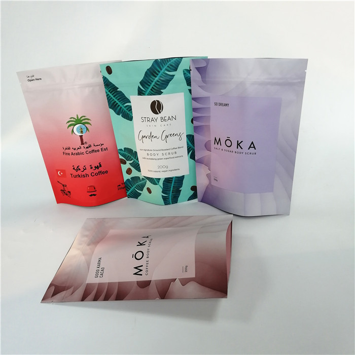 Ayağa kalkın köşebent folyo kese ambalajı, vanalı toz geçirmez öğütülmüş kahve poşetleri