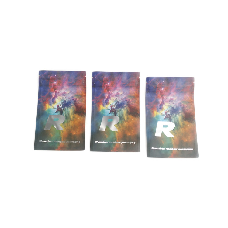 50mg 70mg 125mg Çocuk Korumalı Küçük Mylar Çanta Özelleştirilmiş Koku Korumalı Mat Şeker Kilitli Plastik Gıda Sakızları Şerit Torbalar