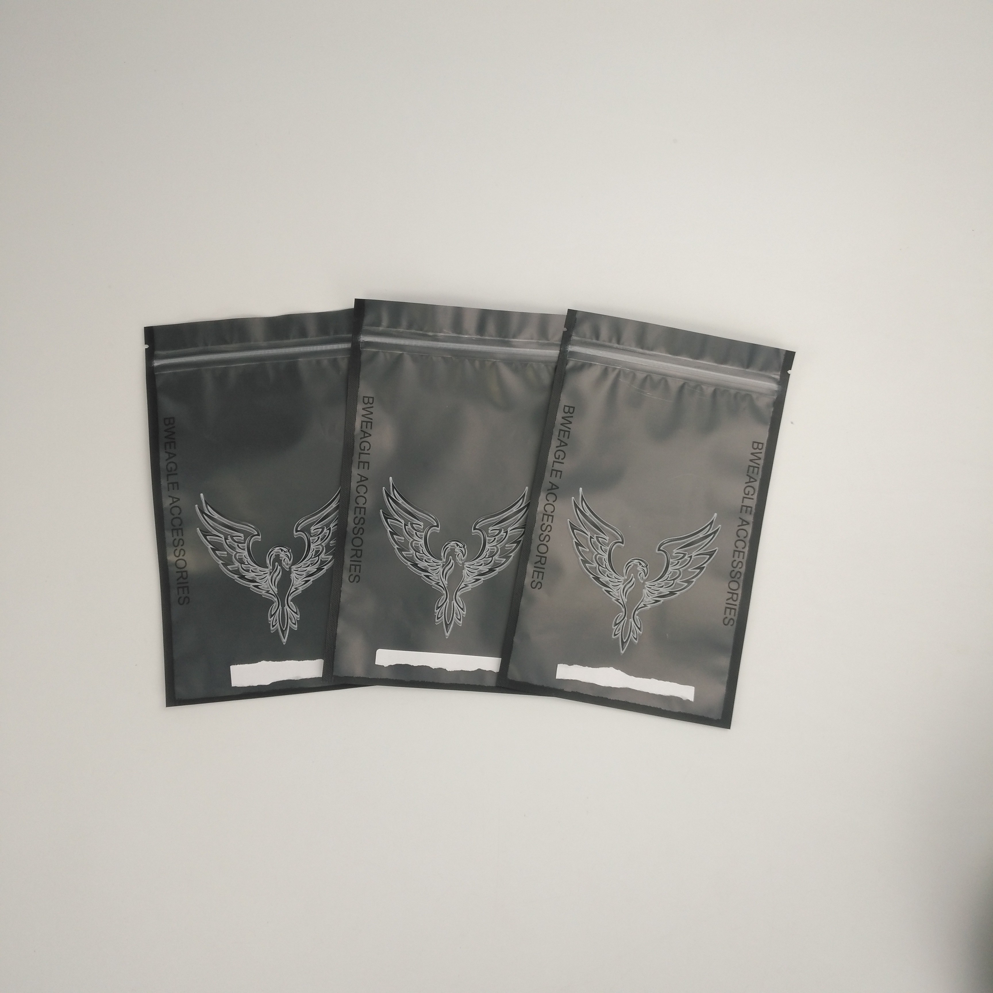 Özelleştirilmiş Parlak Kulaklık Aksesuarları Ambalaj Çantası Kulaklık Kulaklık Kulaklıkları Özel Logolu Ambalaj Torbaları