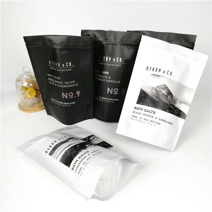 % 100 geri dönüşüm biyobozunur özel Logo açılıp kapanabilir mat siyah kurabiyeler folyo mylar kilitli torbalar ayakta duran torba