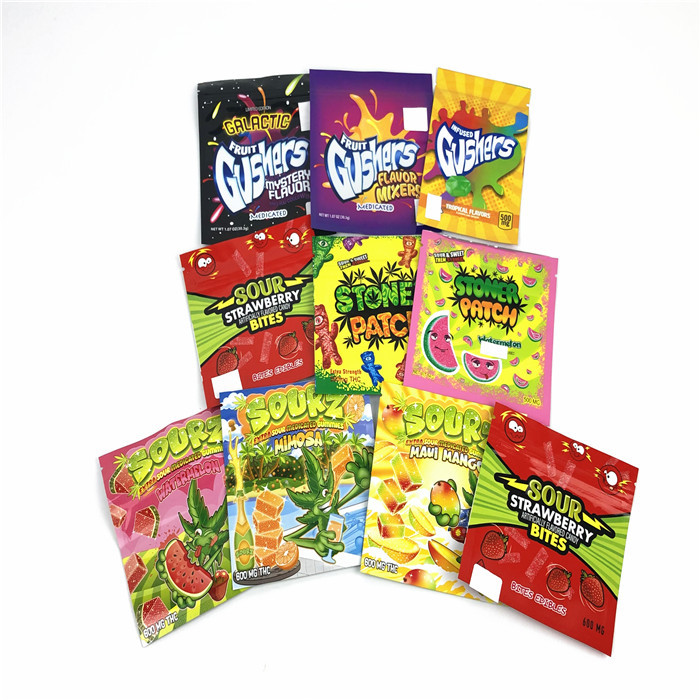 Özel Yumuşak Dokunuşlu Kilitli Baskılı Koku Korumalı Stand Up Çocuklara Dayanıklı Isı Yalıtımı Plastik Mat Ot Tasarımı Mylar Çantalar