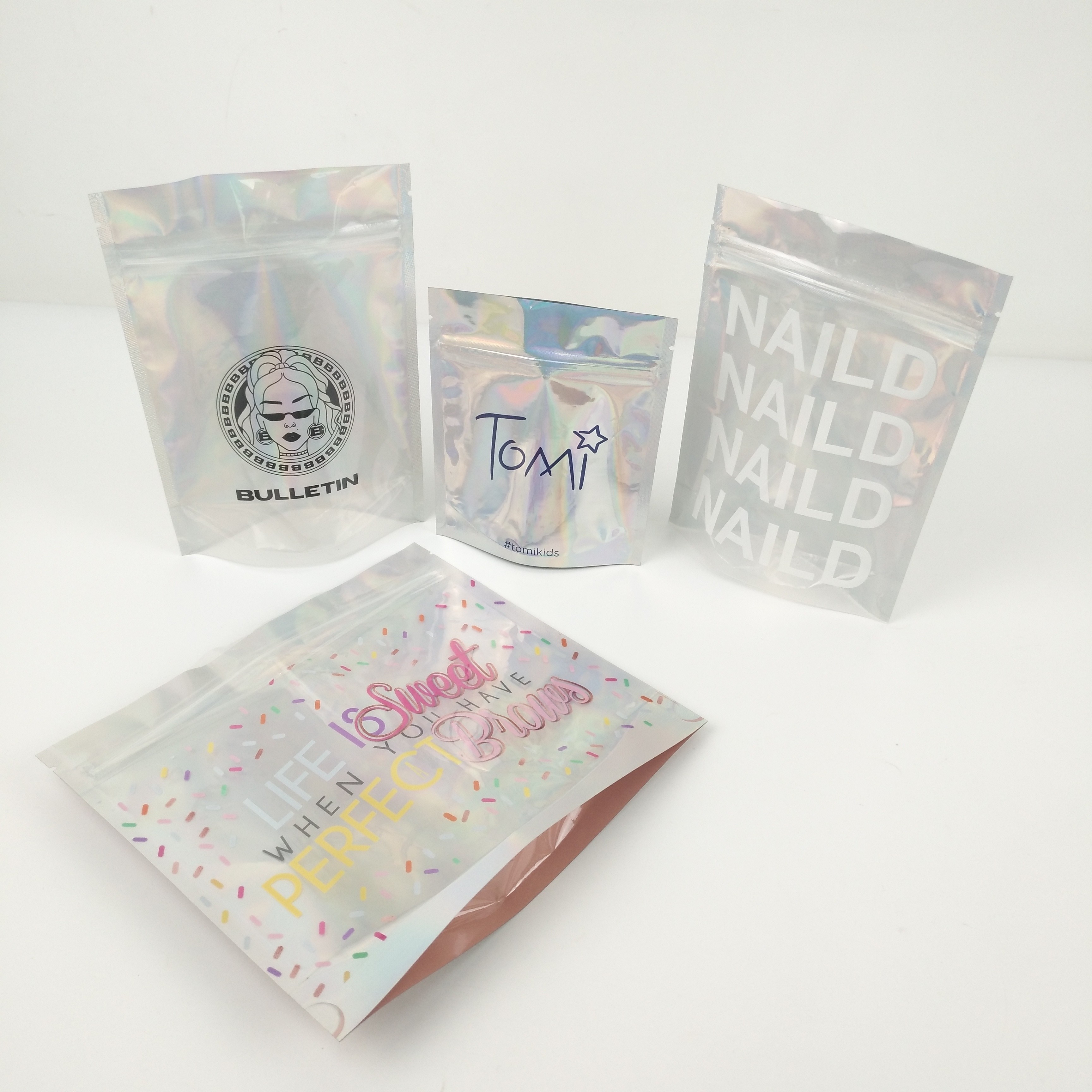 1.2c Mpet CMYK Kilitli Plastik Ambalaj Torbaları Takı Kozmetik için VMPET Gravür