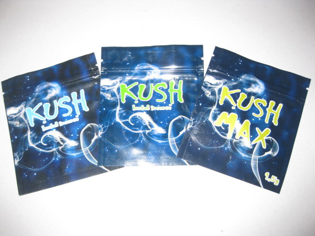 100 Mikron Özel PET / VMPET / PE Bitkisel Tütsü Ambalaj Torbaları