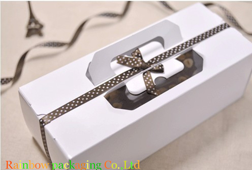 Açık pencere çikolata ambalaj kutusu başa geri dönüşümlü Matt / parlak laminasyon